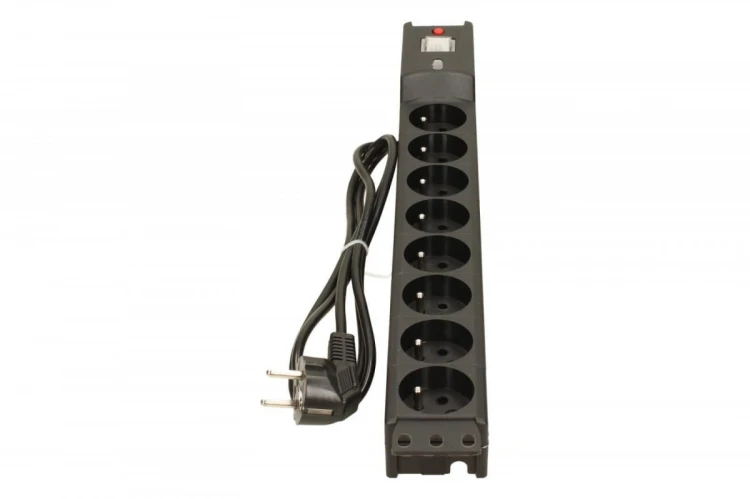 Lestar Listwa przeciwprzepięciowa LXARM 810, 3L, PDU, 1,5m, czarna