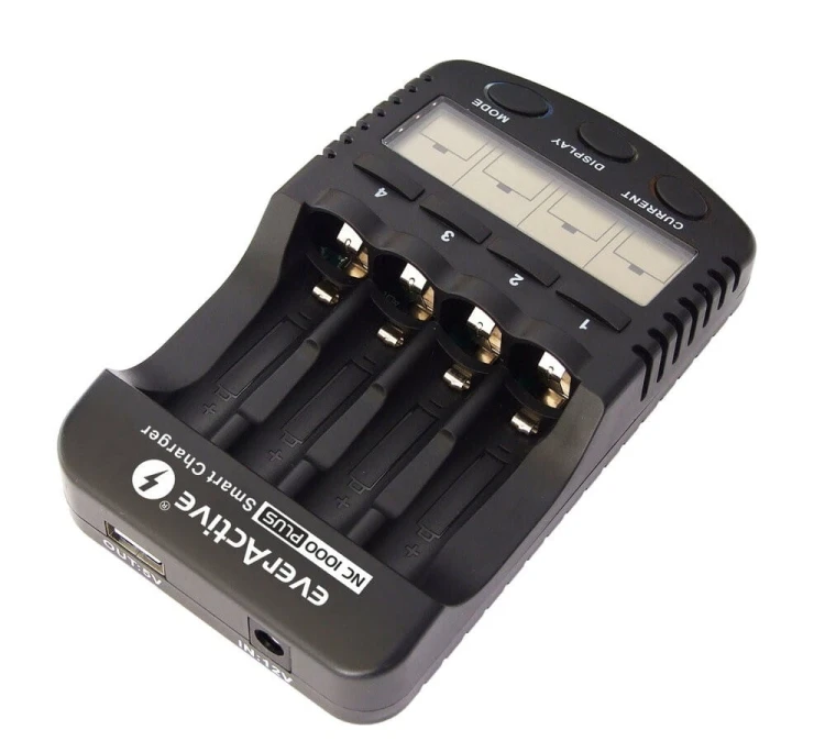 everActive Ładowarka procesorowa NC-1000 PLUS do akumulatorków AA/AAA