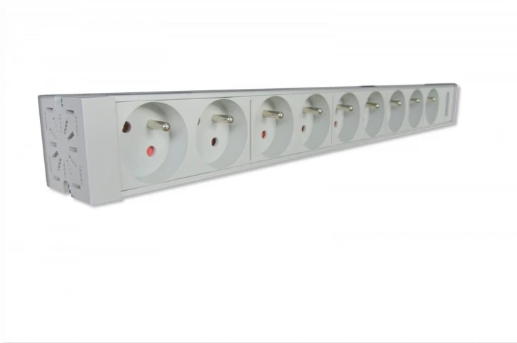 Digitus Listwa zasilająca PDU 19" RACK 9xTyp E, 1.8m 1xSchuko, 16A, aluminiowa