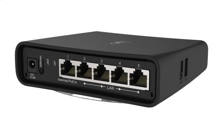 Mikrotik Punkt dostępowy  2.4/5 GHz 5GbE RBD52G-5HacD2HnD-TC
