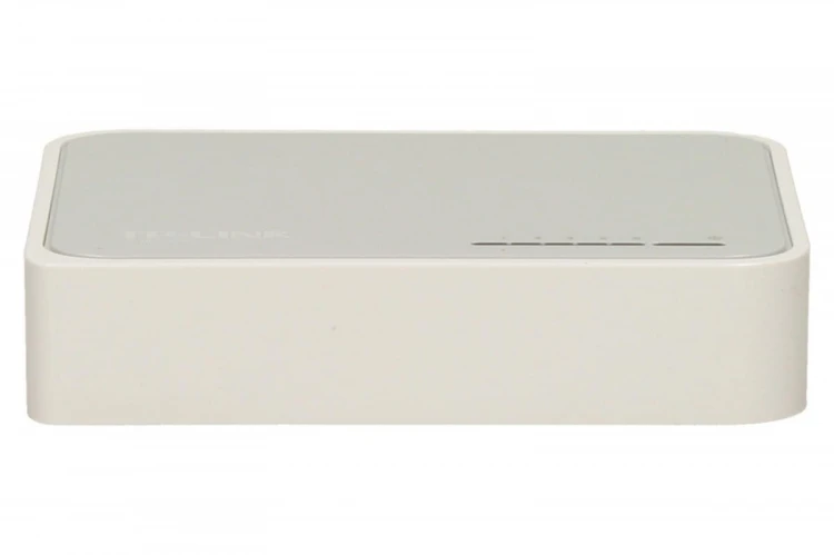 TP-LINK SF1005D switch L2 5x10/100 Desktop