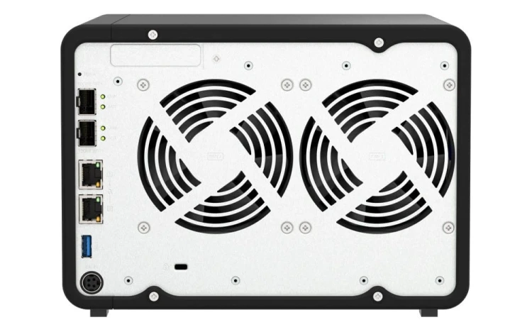 QNAP Serwer TS-632X-4G AL524 4CORE 6 x 3.5-inch bay 10GbE