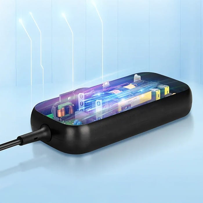 Qoltec Ładowarka do roweru skutera elektrycznego 36V | 42V | 2A | 5.5*2.1 | wodoodporna + kabel zasilający
