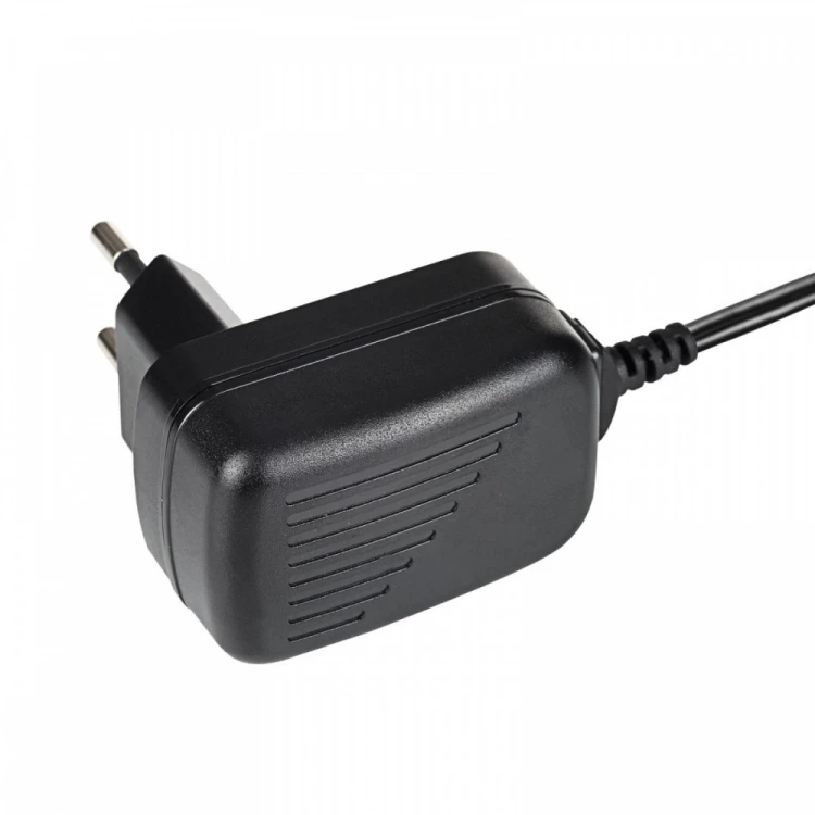 AKYGA Zasilacz 12V/1A 12W 5.5X2.1MM Sieciowy uniwersalny