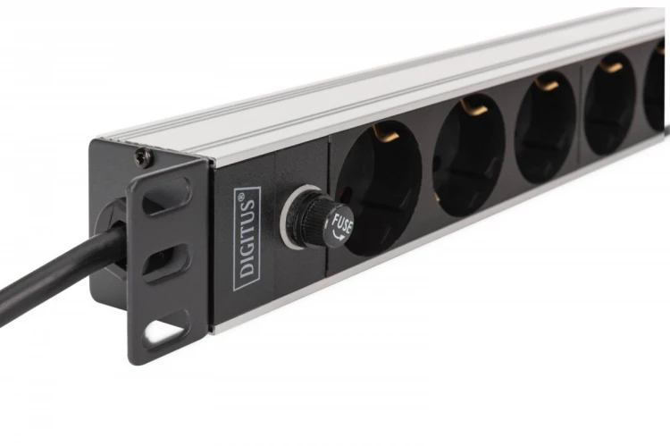 Digitus Listwa zasilająca PDU Rack 19" z bezpiecznikiem przeciążeniowym, 9 gniazd Schuko CEE 7/3 (45°), kabel 2m wtyk IEC C14, 10A, aluminiowa