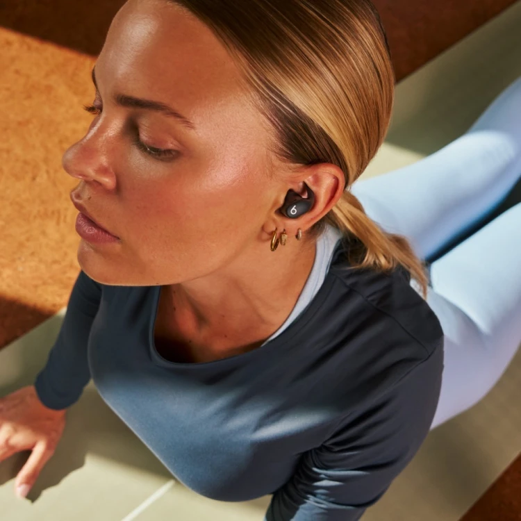 Apple Słuchawki Powerbeats Fit - bezprzewodowe douszne słuchawki sportowe - niedościgniona czerń