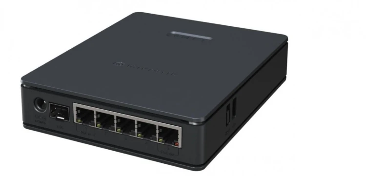 MikroTik Przełącznik hAP ax S E62iUGS-2axD5axT