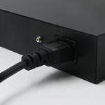 Qoltec Przełącznik sieciowy SWITCH FAST Ethernet PoE | 8x RJ45 |  2x RJ45 Uplink | 120W | 10/100 Mb/s