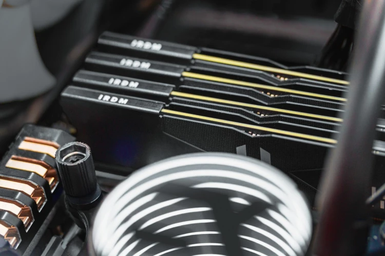 GOODRAM Pamięć DDR5 IRDM 32GB(2*16GB)/8000 CL36 czarna