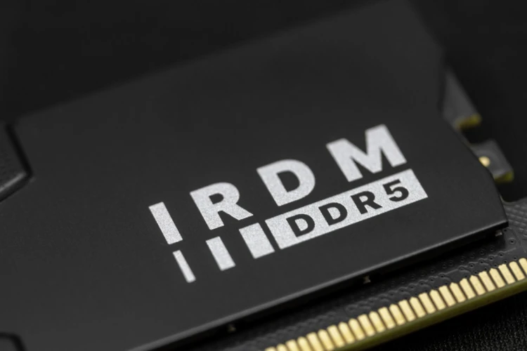GOODRAM Pamięć DDR5 IRDM 32GB(2*16GB)/8000 CL36 czarna
