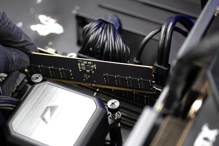 GOODRAM Pamięć DDR5 CUDIMM 32GB(2*16) 6400 CL52