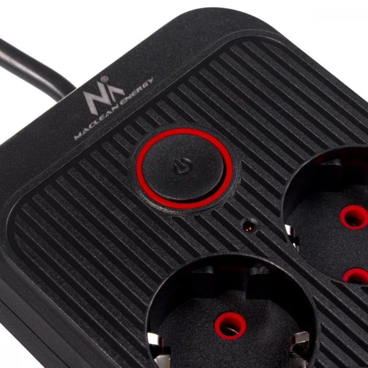 Maclean Listwa zasilająca MCE391 B 6 gniazd 4xUSB-A 1xUSB-C, 110-240V AC 50/60Hz, 2.1A max 2500W, czarna