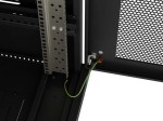 Lanberg Szafa instalacyjna rack stojąca 19 cali 18U 600x600 drzwi perforowane LCD (Flat pack) czarna