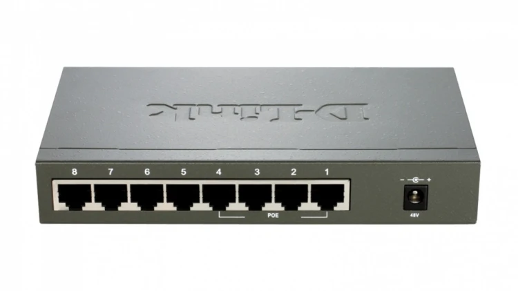 D-Link DES-1008PA 8x10/100 Desktop Switch
