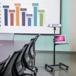Maclean Stolik mobilny do projektora/laptopa MC-207