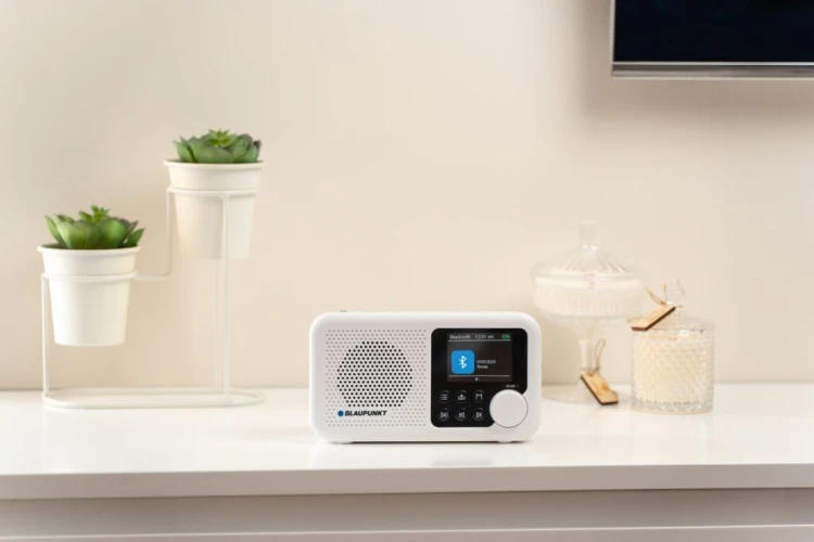 Blaupunkt Odbiornik DAB DR8WH
