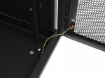 Lanberg Szafa instalacyjna rack wisząca 19 cali 18U 600x450 czarna drzwi perforowane (flat pack)